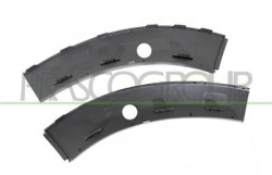 KIT PARTE ANTERIORE PARAFANGHINI ANTERIORI NERI-GOFFRATI-CON FORI+SUPPORTI PARK ASSIST-2 PZ. (DESTRO+SINISTRO) C3 - Mod. 09/16 -